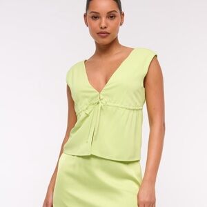 Abercrombie tie front top